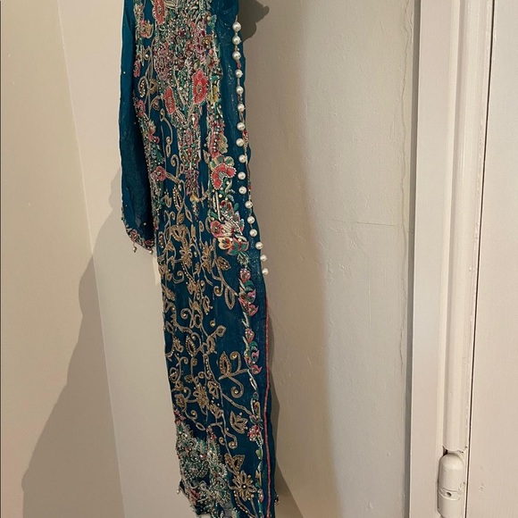 Pakistani wedding formal wear salwar kameez blue medium - Picture 11 of 11